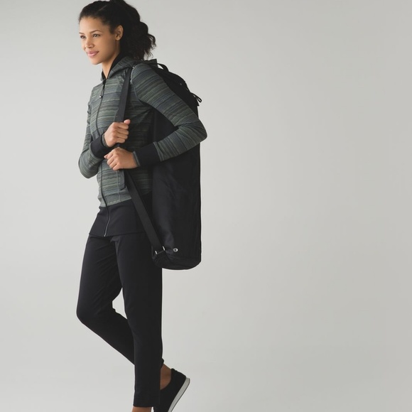 New condition💥💥Lululemon Top - Picture 1 of 6